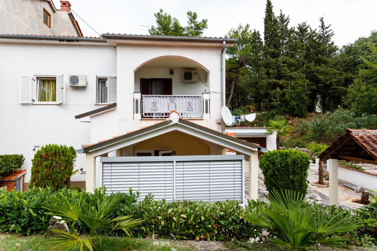Apartmani Mili Malinska Dış mekan fotoğraf