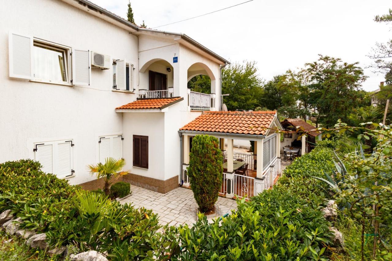Apartmani Mili Malinska Dış mekan fotoğraf